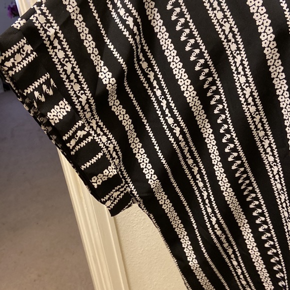 SHEIN Emery Rose Women’s Plus Size Tunic - Picture 4 of 11